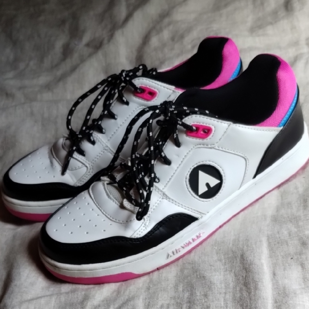 Airwalk Women's White, Black, Hot Pink And Royal Blue Retro Sneakers 7.5